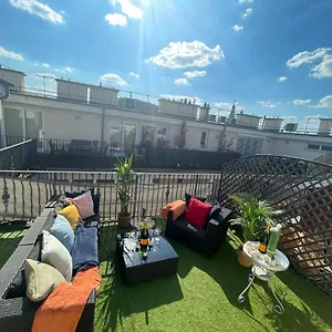 Exclusive Downtown Bella Apartman Budapest