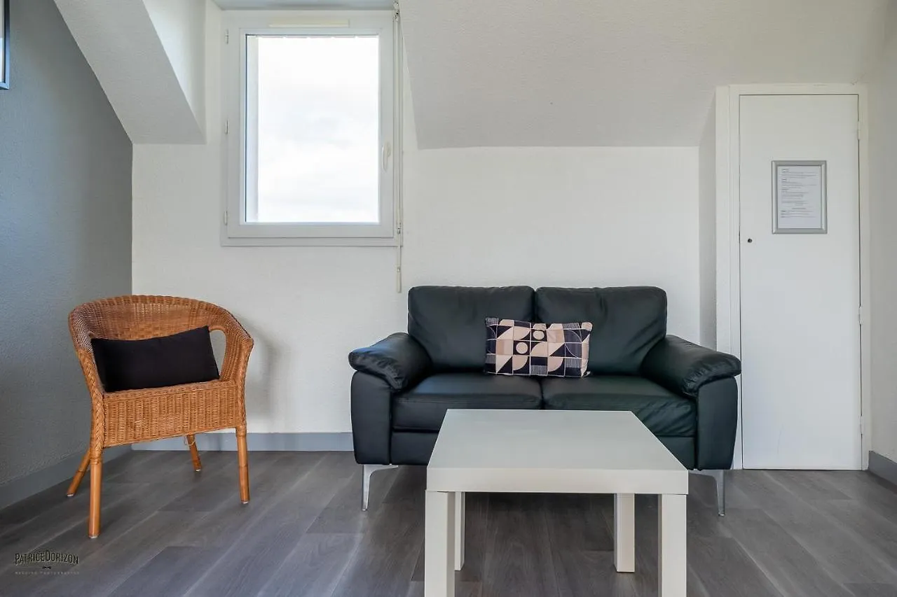 公寓 Apparthotel Mont Saint Michel - Residence Fleurdumont 博瓦