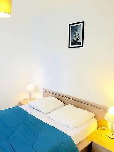 *** 公寓 Apparthotel Mont Saint Michel - Residence Fleurdumont 博瓦 法国